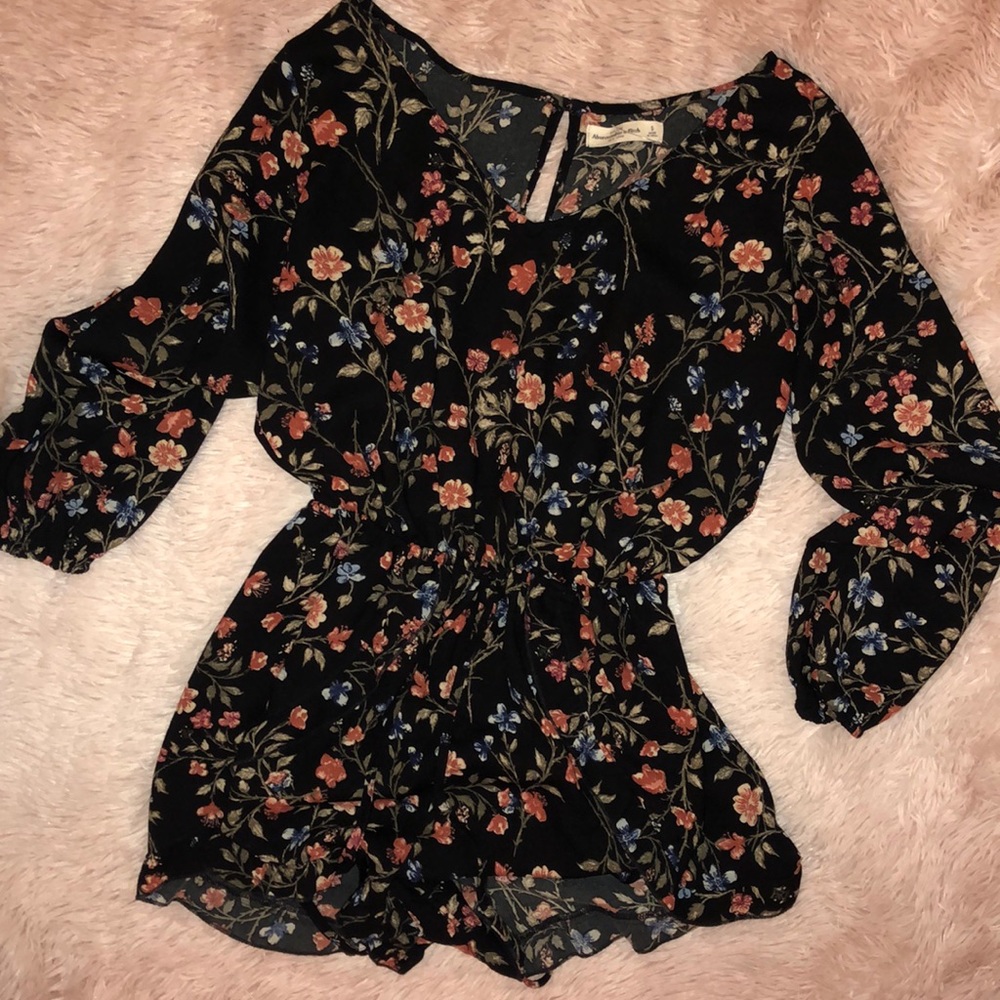 Abercrombie & Fitch Floral Romper